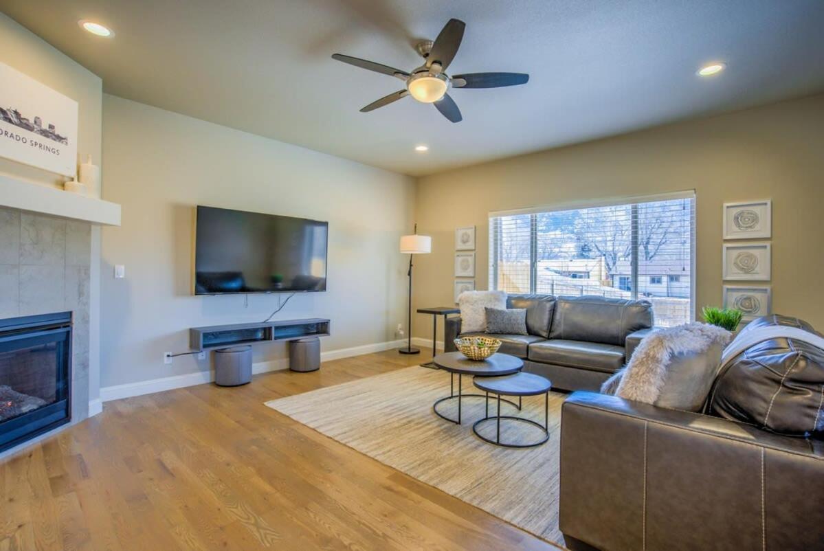 4Bd Westside Vacation Home W Space & Flexibility Colorado Springs Bagian luar foto