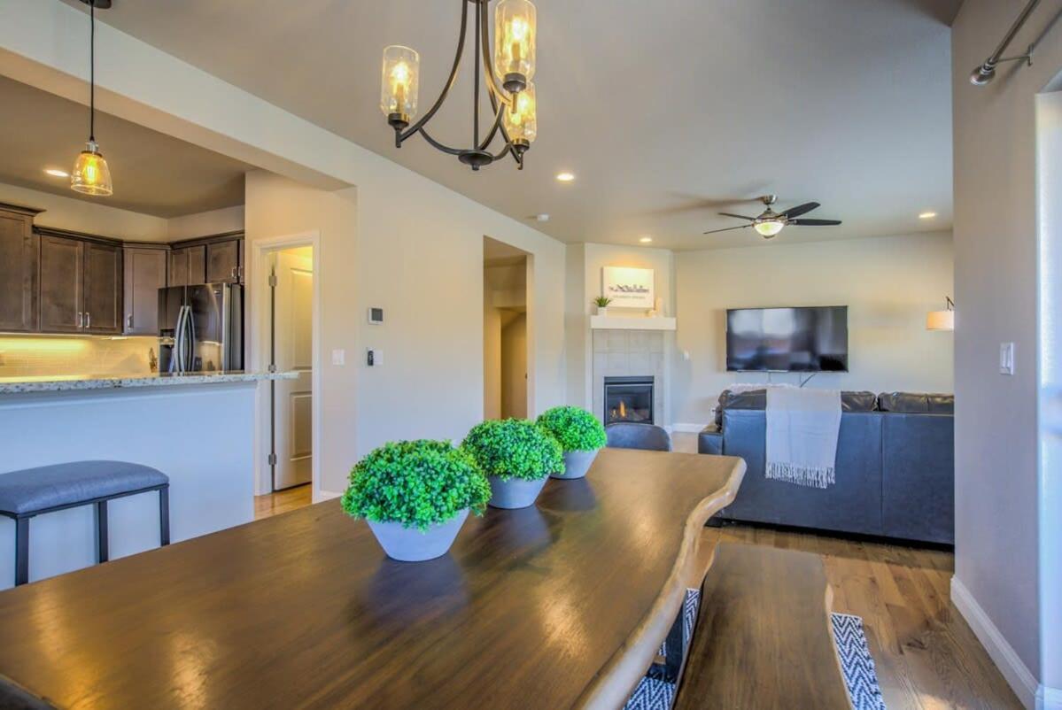 4Bd Westside Vacation Home W Space & Flexibility Colorado Springs Bagian luar foto